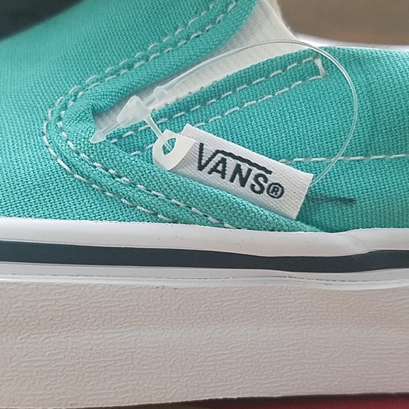 Van's classic slip on BRAND New - Picture 3 of 10